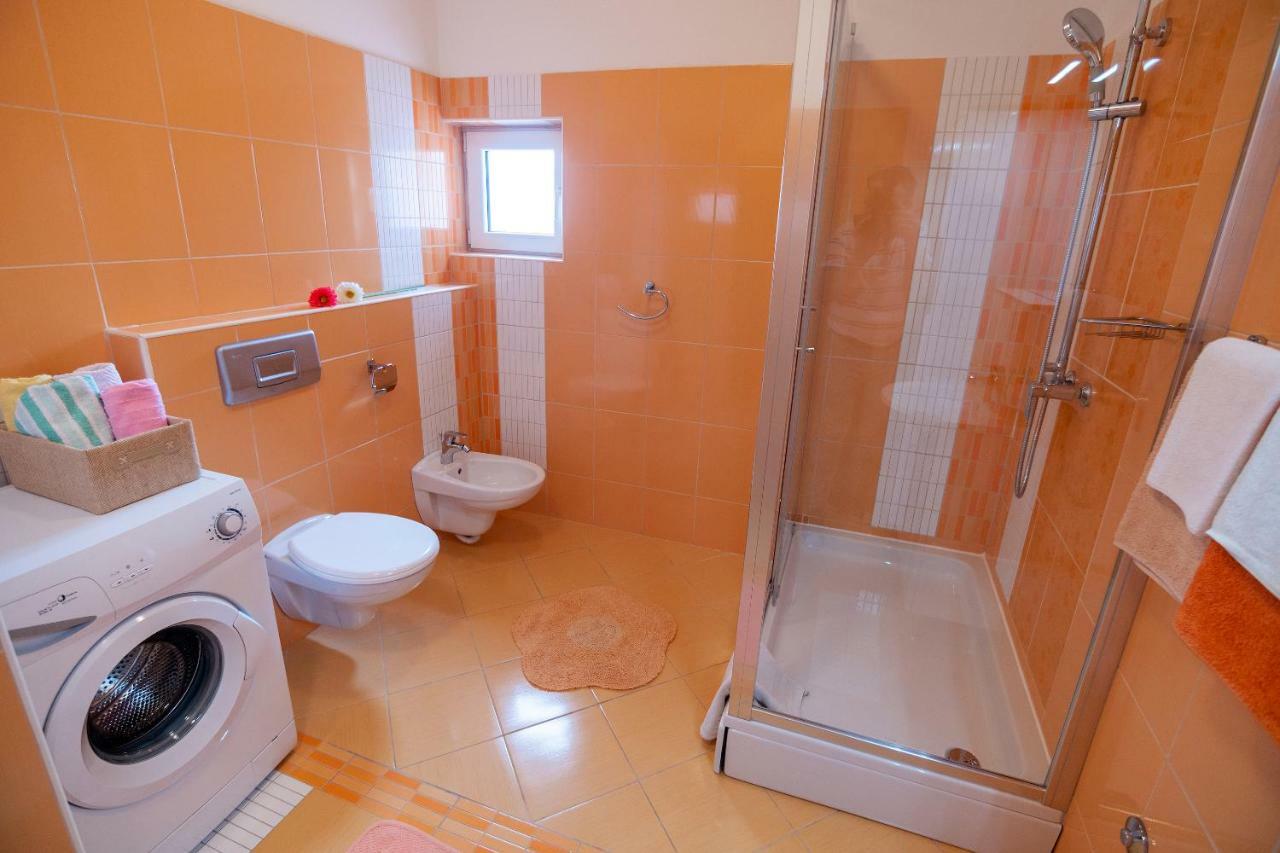 Apartmani Ivan لوبار المظهر الخارجي الصورة