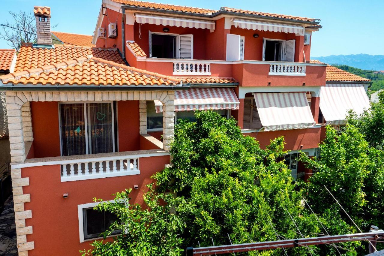 Apartmani Ivan لوبار المظهر الخارجي الصورة